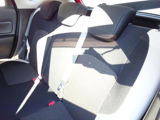 ノート ｅ－パワー　Ｘ　衝突被害軽減ブレーキシステム　クリアランスソナー　スマートキー　プッシュスタート　ナビＴＶ　Ｂｌｕｅｔｏｏｔｈ　バックカメラ　純正アルミホイール（17枚目）