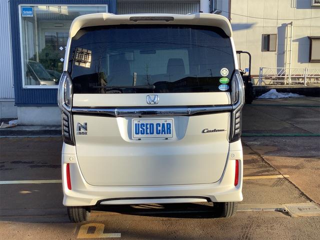 G・Lホンダセンシング 4WD ナビ クリアランスソナー 両側スライドドア USB入力端子 ETC 衝突被害軽減システム アイドリングストップ スマートキー バックカメラ アルミホイール シートヒーター(3枚目)