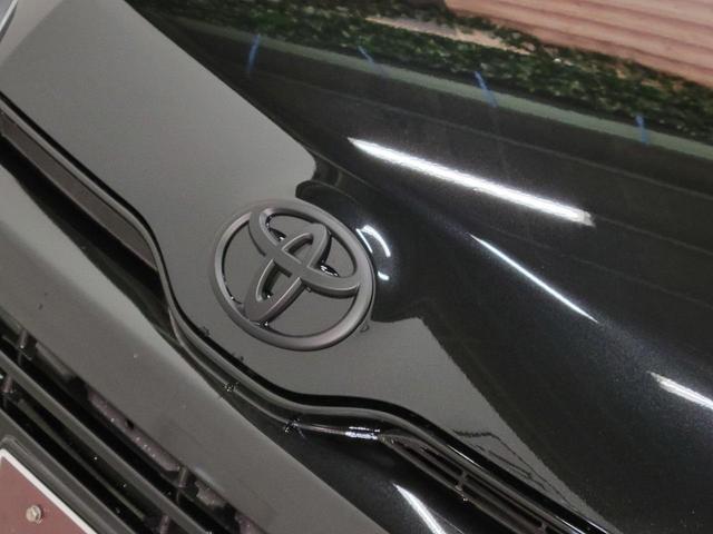 Ｆ　自社新車仕入れ　１インチリフトアップ　ＴＯＹＯオープンカントリーＲ／Ｔ新品タイヤ　新品黒木目ステアリング　ベレッツァ製シートカバー　プリクラッシュセーフティ　オートマチックハイビーム(28枚目)