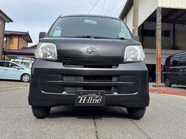 ハイゼットカーゴ 　４ＷＤ　ＡＴ　両側スライドドア　キーレスエントリー　エアコン　パワーウィンドウ（8枚目）
