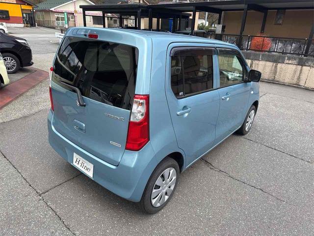 ワゴンＲ ＦＸ　４ＷＤ　ＴＶ　キーレスエントリー　アイドリングストップ　電動格納ミラー　シートヒーター　ベンチシート　ＣＶＴ　盗難防止システム　ＡＢＳ　衝突安全ボディ　エアコン　パワーステアリング　パワーウィンドウ（29枚目）