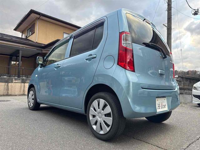 ワゴンＲ ＦＸ　４ＷＤ　ＴＶ　キーレスエントリー　アイドリングストップ　電動格納ミラー　シートヒーター　ベンチシート　ＣＶＴ　盗難防止システム　ＡＢＳ　衝突安全ボディ　エアコン　パワーステアリング　パワーウィンドウ（37枚目）