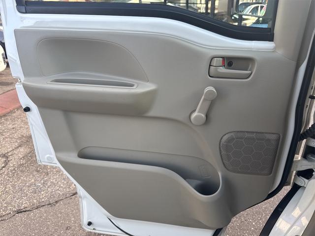 エブリイ ＰＡ　４ＷＤ　ＡＴ　両側スライドドア　ＡＢＳ　エアコン　パワーステアリング（42枚目）