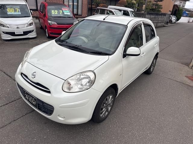 マーチ １２Ｇ　ＦＯＵＲ　プッシュスタート　４ＷＤ　ナビＴＶ　社外アルミホイール　スマートキー　電動格納ミラー　ＣＶＴ　盗難防止システム　衝突安全ボディＡＢＳ　エアコン　パワーステアリング　パワーウィンドウ　エンジンスターター（22枚目）