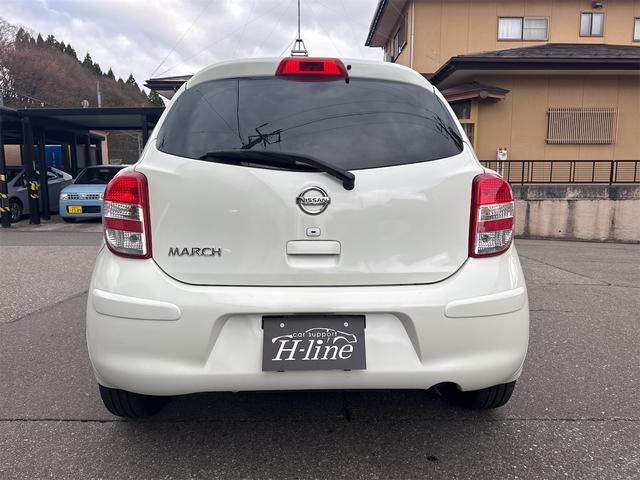 マーチ １２Ｇ　ＦＯＵＲ　プッシュスタート　４ＷＤ　ナビＴＶ　社外アルミホイール　スマートキー　電動格納ミラー　ＣＶＴ　盗難防止システム　衝突安全ボディＡＢＳ　エアコン　パワーステアリング　パワーウィンドウ　エンジンスターター（35枚目）