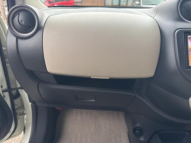 マーチ １２Ｇ　ＦＯＵＲ　プッシュスタート　４ＷＤ　ナビＴＶ　社外アルミホイール　スマートキー　電動格納ミラー　ＣＶＴ　盗難防止システム　衝突安全ボディＡＢＳ　エアコン　パワーステアリング　パワーウィンドウ　エンジンスターター（48枚目）