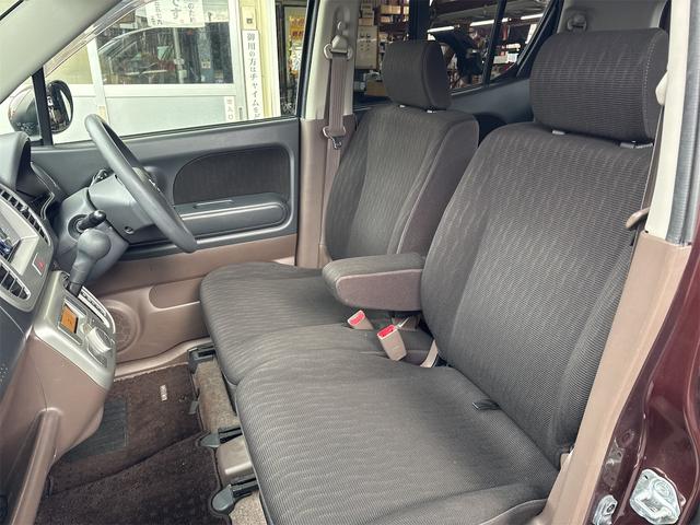モコ Ｇ　ＦＯＵＲ　ショコラティエ　エアロスタイル　４ＷＤ　スマートキー　電動格納ミラー　シートヒーター　ベンチシート　ＡＴ　盗難防止システム　ＡＢＳ　ＣＤ　アルミホイール　衝突安全ボディ　エアコン　パワーステアリング　パワーウィンドウ（10枚目）
