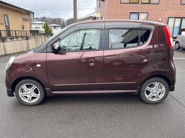 モコ Ｇ　ＦＯＵＲ　ショコラティエ　エアロスタイル　４ＷＤ　スマートキー　電動格納ミラー　シートヒーター　ベンチシート　ＡＴ　盗難防止システム　ＡＢＳ　ＣＤ　アルミホイール　衝突安全ボディ　エアコン　パワーステアリング　パワーウィンドウ（18枚目）