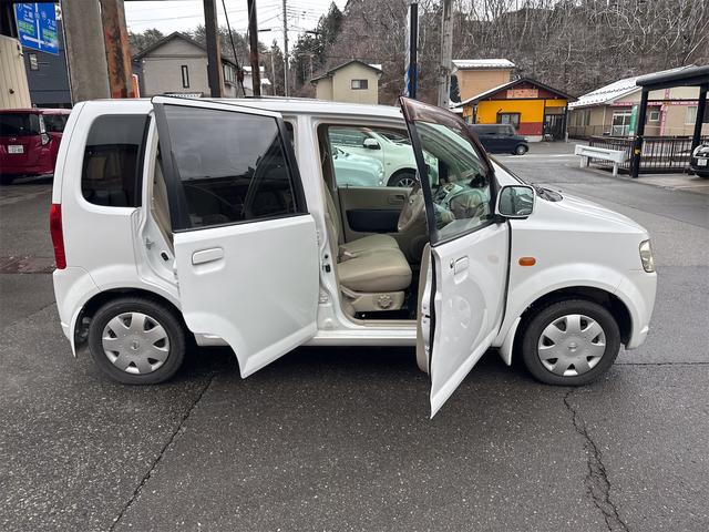 オッティ Ｍ　ＦＯＵＲ　４ＷＤ　電動スライドドア　キーレスエントリー　電動格納ミラー　シートヒーター　ベンチシート　ＡＴ　ＡＢＳ　ＣＤ　衝突安全ボディ　エアコン　パワーステアリング　パワーウィンドウ（29枚目）