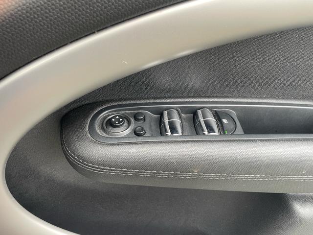 MINI クーパーD クロスオーバー(20枚目)