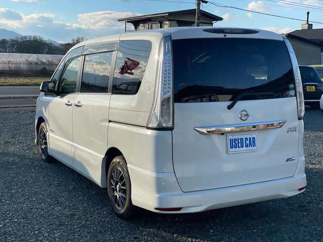 セレナ ハイウェイスター　Ｓ－ハイブリッド（8枚目）