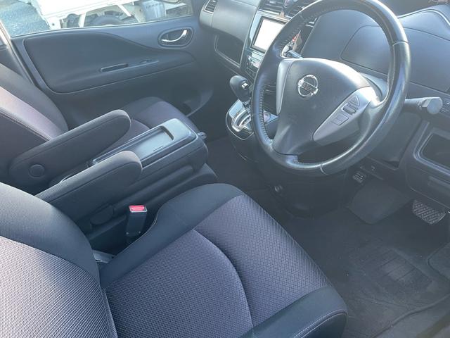 セレナ ハイウェイスター　Ｓ－ハイブリッド（11枚目）