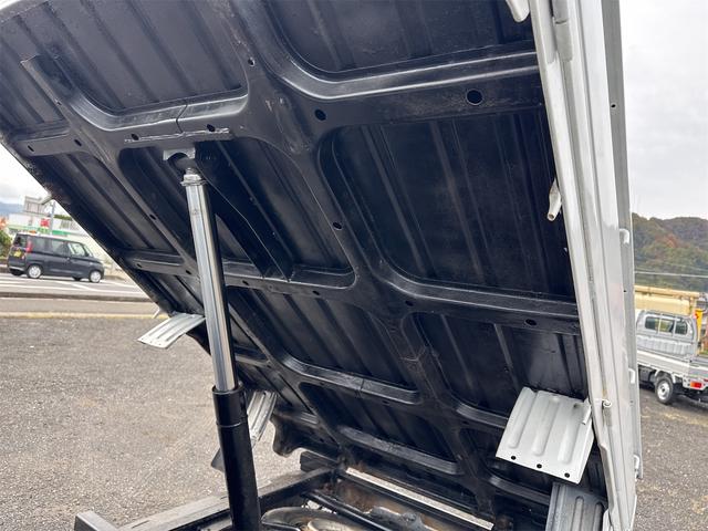 スクラムトラック ダンプ 切替式4WD ダンプ デフロック エアコン パワステ 車検令和9年10月27日まで(30枚目)