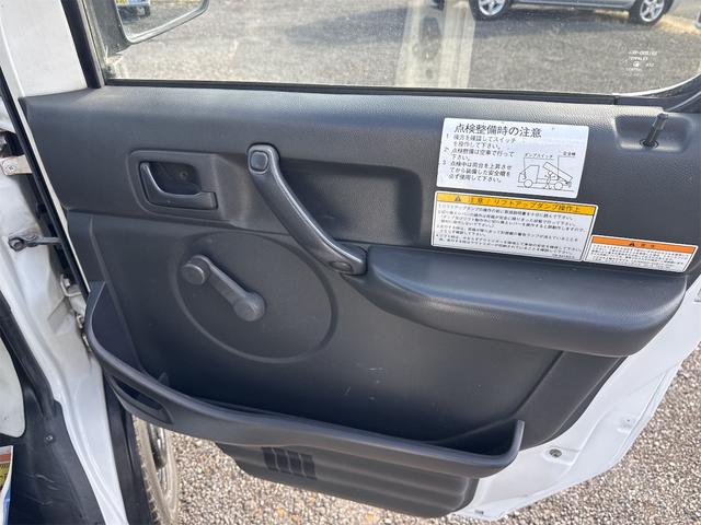 キャリイトラック ダンプ リフトアップダンプ 切替式4WD 5速マニュアル エアコン パワステ(16枚目)