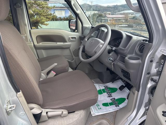 スクラム バスター 切替式4WD 5速マニュアル リアヒーター キーレス 電動格納ミラー(4枚目)