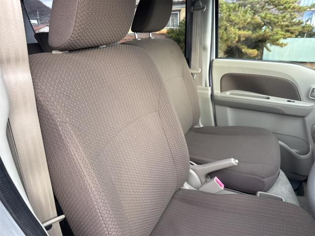 スクラム バスター 切替式4WD 5速マニュアル リアヒーター キーレス 電動格納ミラー(6枚目)