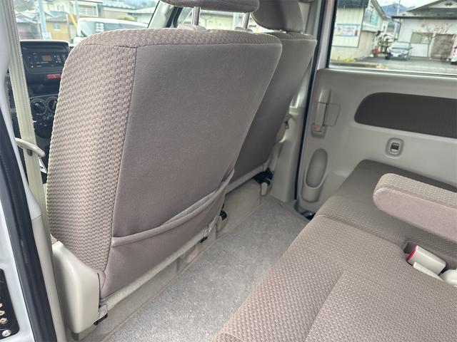 スクラム バスター 切替式4WD 5速マニュアル リアヒーター キーレス 電動格納ミラー(32枚目)