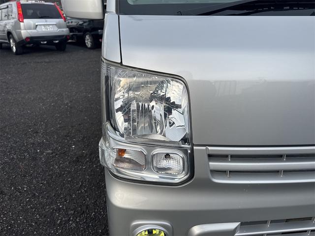 スクラム バスター 切替式4WD 5速マニュアル リアヒーター キーレス 電動格納ミラー(49枚目)