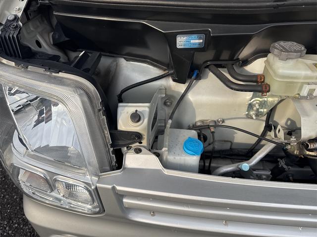 スクラム バスター 切替式4WD 5速マニュアル リアヒーター キーレス 電動格納ミラー(58枚目)