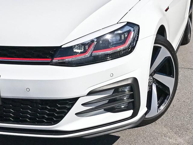 ゴルフＧＴＩ ベースグレード　禁煙　６速ＭＴ　デジタルメーター　ＤＣＣ　レーダーブレーキ　レーンアシスト　バックカメラ　１８インチＡＷ　ＥＴＣ２．０　１年保証付き（2枚目）