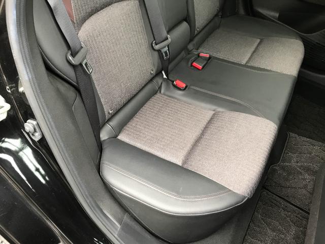 オーラ G FOUR 禁煙 ワンオーナー アラウンドビューモニター 純正アルミホイール(13枚目)