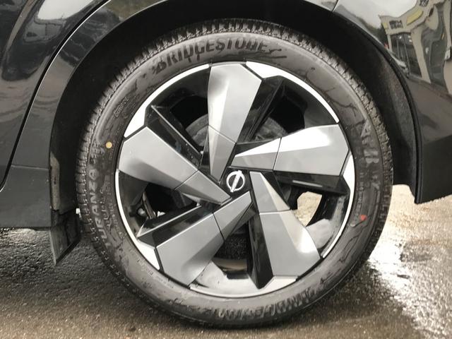 オーラ G FOUR 禁煙 ワンオーナー アラウンドビューモニター 純正アルミホイール(41枚目)