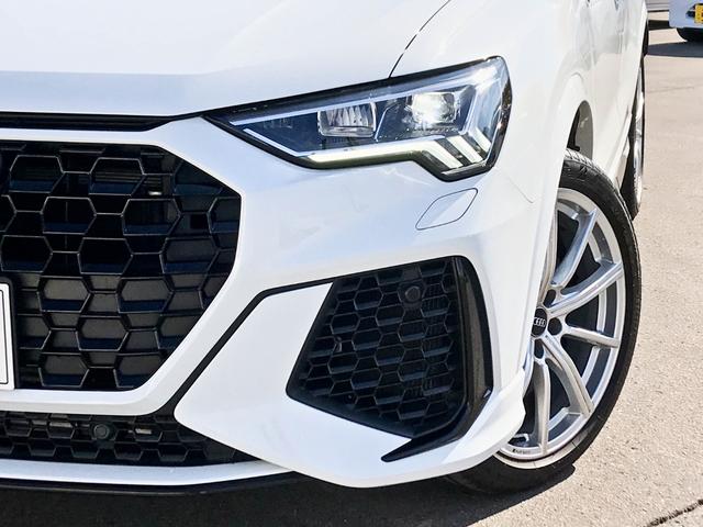 AUDI RS Q3 BASE GRADE