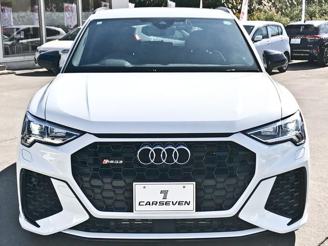 AUDI RS Q3 BASE GRADE