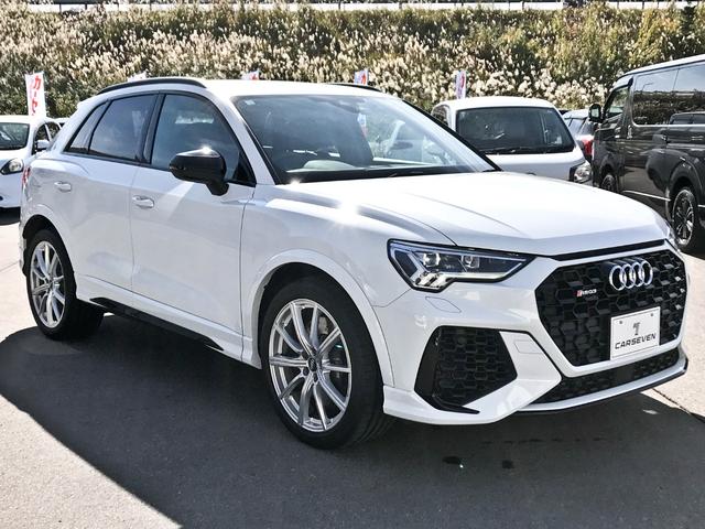 AUDI RS Q3 BASE GRADE