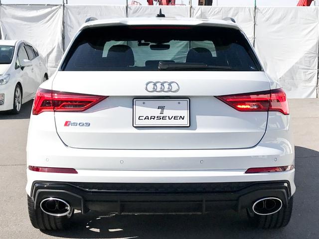 AUDI RS Q3 BASE GRADE