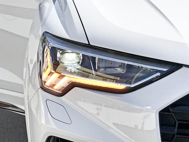 AUDI RS Q3 BASE GRADE