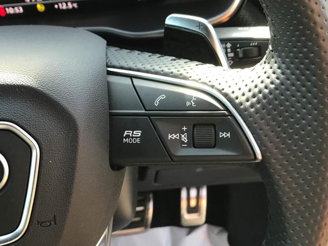 AUDI RS Q3 BASE GRADE