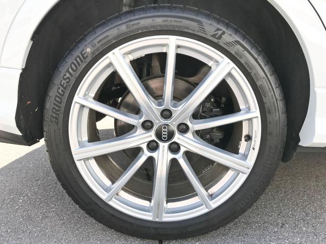 AUDI RS Q3 BASE GRADE