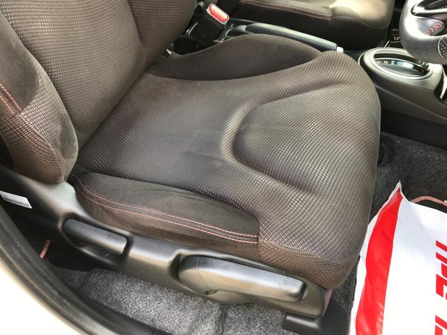 フィット シーズ 禁煙 4WD 純正ナビ バックカメラ キーレスエントリー(11枚目)