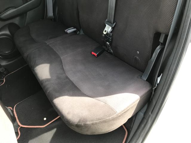 フィット シーズ 禁煙 4WD 純正ナビ バックカメラ キーレスエントリー(21枚目)