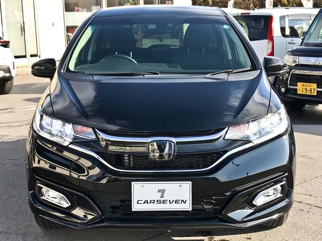 フィット １３Ｇ・Ｆコンフォートエディション　禁煙　純正フルセグナビ　バックカメラ　ドライブレコーダー　ＬＥＤヘッドランプ　シートヒーター　ＥＴＣ（3枚目）