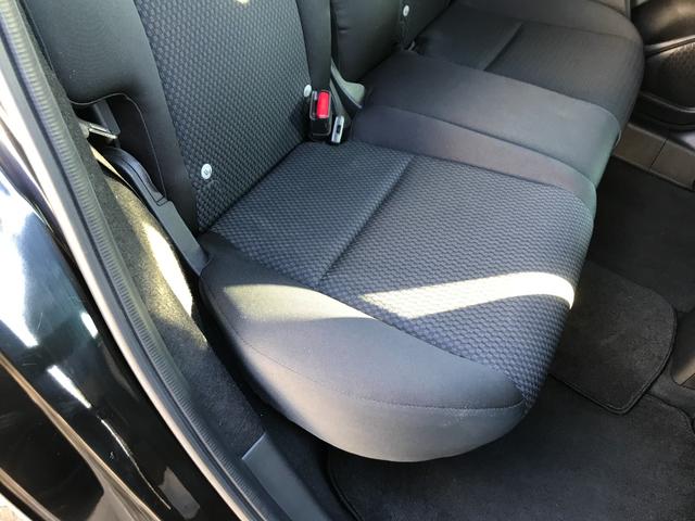 フィット １３Ｇ・Ｆコンフォートエディション　禁煙　純正フルセグナビ　バックカメラ　ドライブレコーダー　ＬＥＤヘッドランプ　シートヒーター　ＥＴＣ（13枚目）