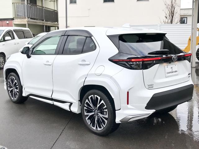 ヤリスクロス ハイブリッドＺ　禁煙　ワンオーナー　寒冷地仕様　衝突被害軽減ブレーキ　純正ディスプレイオーディオ＋ナビテレビ　パノラミックビューモニター　ＬＥＤヘッドランプ　パワーバックドア　１５００Ｗコンセント　モデリスタエアロ（9枚目）