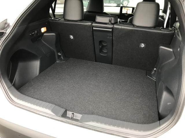 ヤリスクロス ハイブリッドＺ　禁煙　ワンオーナー　寒冷地仕様　衝突被害軽減ブレーキ　純正ディスプレイオーディオ＋ナビテレビ　パノラミックビューモニター　ＬＥＤヘッドランプ　パワーバックドア　１５００Ｗコンセント　モデリスタエアロ（22枚目）