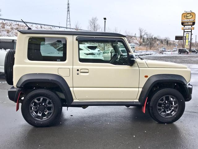 ジムニーシエラ ＪＣ　禁煙　ワンオーナー　衝突被害軽減ブレーキ　ＬＥＤヘッドランプ　純正ディスプレイオーディオ　シートヒーター　マッドフラップ　プッシュスタート　ビルトインＥＴＣ（5枚目）