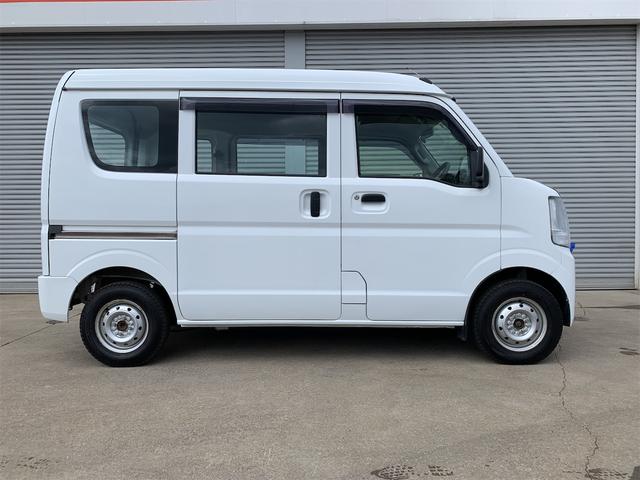 日産 ＮＶ１００クリッパーバン