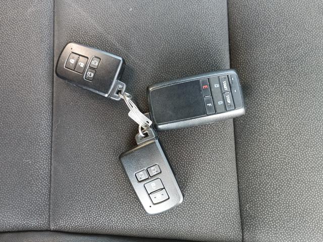 ノア Ｓｉ　ダブルバイビー　７人乗り　トヨタセフティーセンス　スマートキー　左右パワースライドドア　ＬＥＤヘッドライト　アルパインＢＩＧ－Ｘナビ　フリップダウンモニター　バックカメラ　ＥＴＣ　エンジンスターター（26枚目）