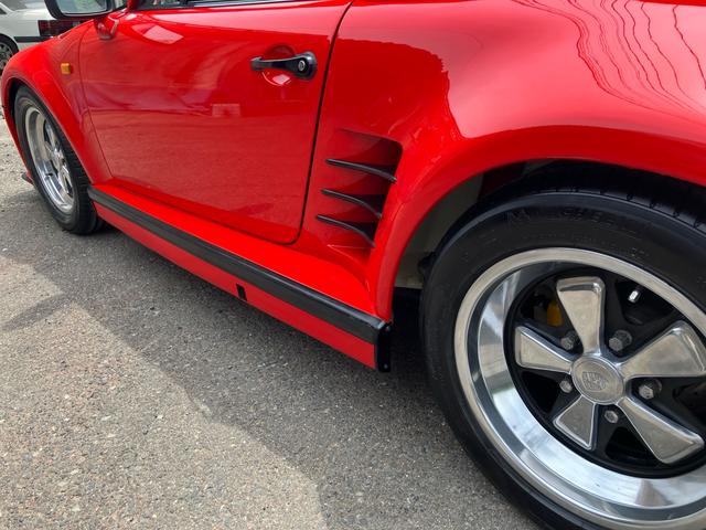 ９１１ ９１１ターボルック　フルレストア　フロントバンパーオリジナル　リアバンパー後期９３０交換　エンジンオリジナルオーバーホール済　エアコン　空冷　トップ交換済（25枚目）