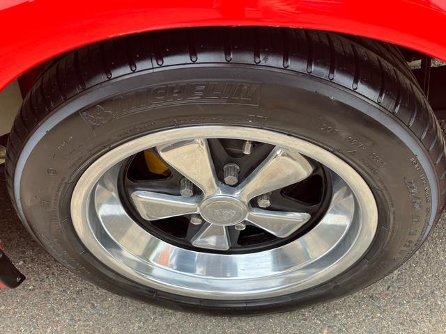 ９１１ ９１１ターボルック　フルレストア　フロントバンパーオリジナル　リアバンパー後期９３０交換　エンジンオリジナルオーバーホール済　エアコン　空冷　トップ交換済（33枚目）