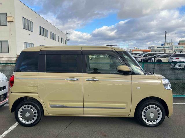 ムーヴキャンバス セオリーＧターボ　４ＷＤ（4枚目）