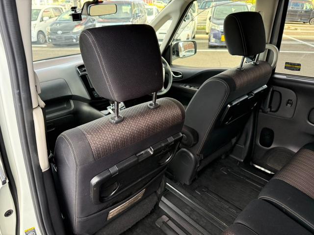 セレナ ハイウェイスター S-ハイブリッド 両側パワースライドドア・ナビ・地デジ・Bluetooth・ETC・クルコン・バックカメラ・オートライト・スマートキー・プッシュスタート(18枚目)