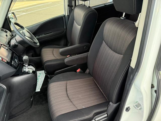 セレナ ハイウェイスター S-ハイブリッド 両側パワースライドドア・ナビ・地デジ・Bluetooth・ETC・クルコン・バックカメラ・オートライト・スマートキー・プッシュスタート(23枚目)