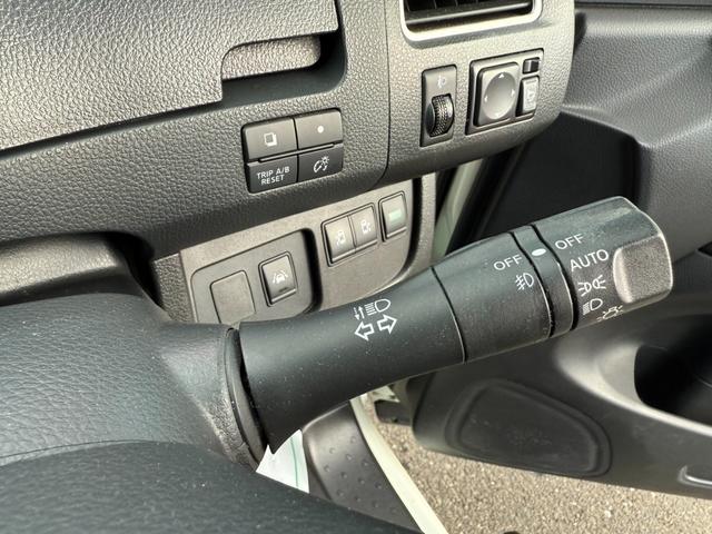 セレナ ハイウェイスター S-ハイブリッド 両側パワースライドドア・ナビ・地デジ・Bluetooth・ETC・クルコン・バックカメラ・オートライト・スマートキー・プッシュスタート(32枚目)