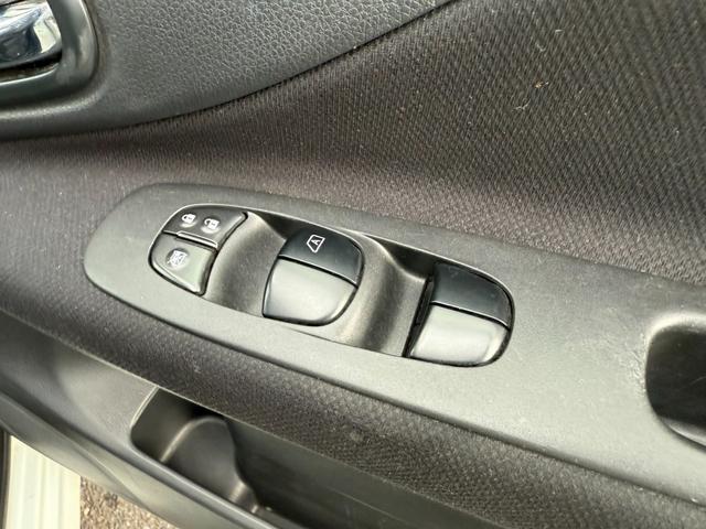 セレナ ハイウェイスター S-ハイブリッド 両側パワースライドドア・ナビ・地デジ・Bluetooth・ETC・クルコン・バックカメラ・オートライト・スマートキー・プッシュスタート(34枚目)