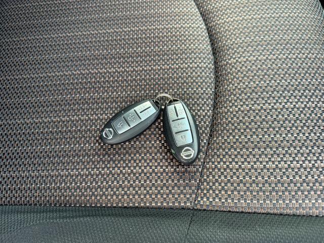 セレナ ハイウェイスター S-ハイブリッド 両側パワースライドドア・ナビ・地デジ・Bluetooth・ETC・クルコン・バックカメラ・オートライト・スマートキー・プッシュスタート(35枚目)